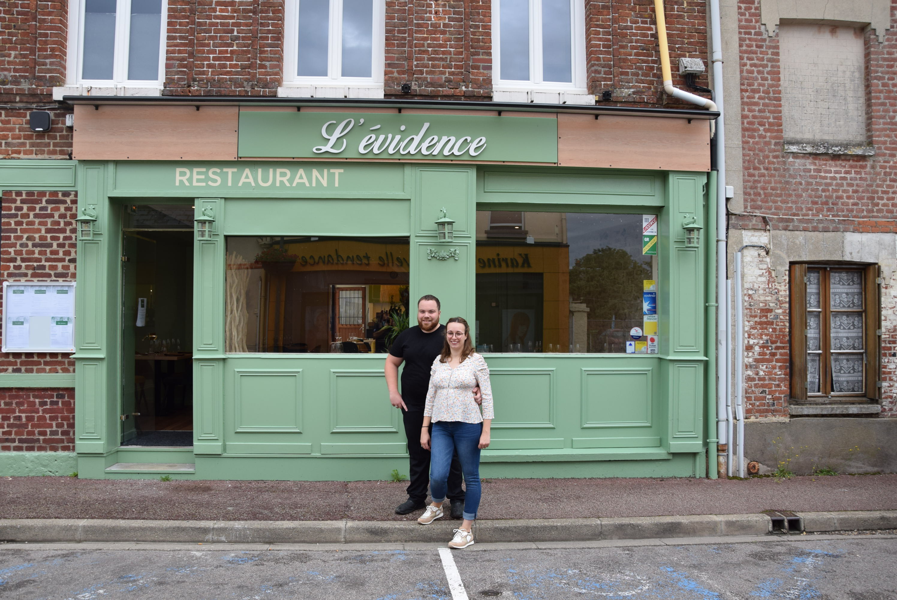 restaurant-levidence-image